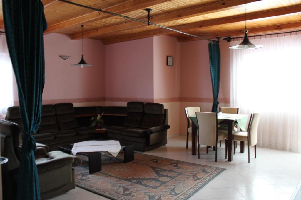 Orwa apartmanok - Cédrus köz Zalakaros Camera foto
